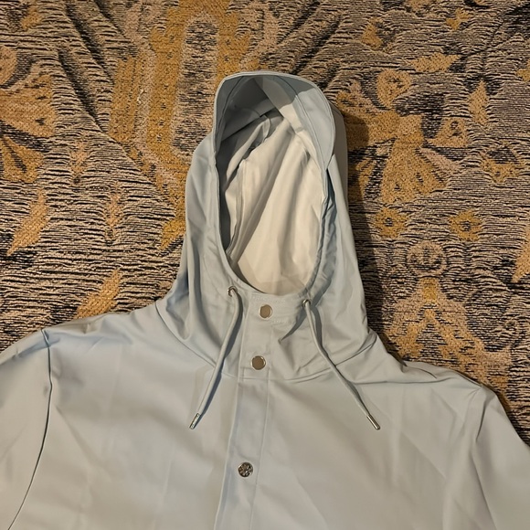 RAINS - NWT - Jacket Sz M - Picture 4 of 6